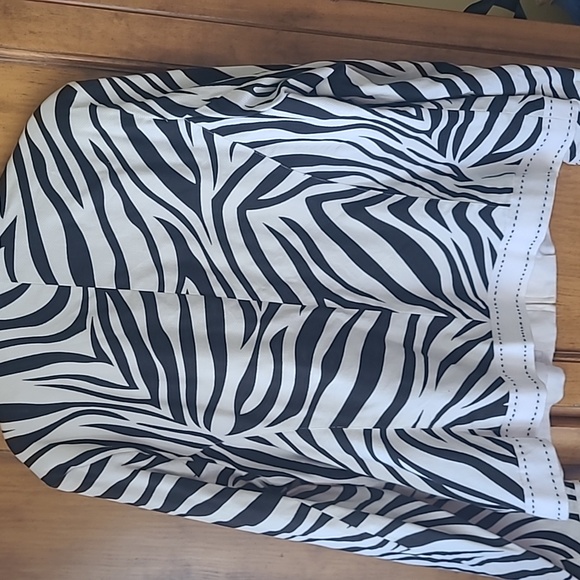 Zebra print jacket - Picture 6 of 7